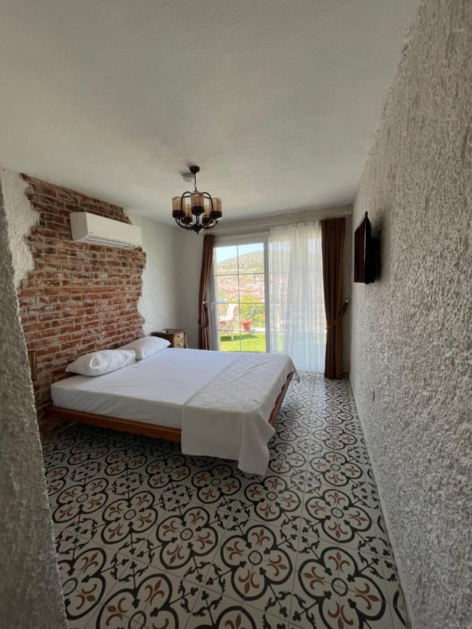 Villa Veria Çeşme Exteriör bild