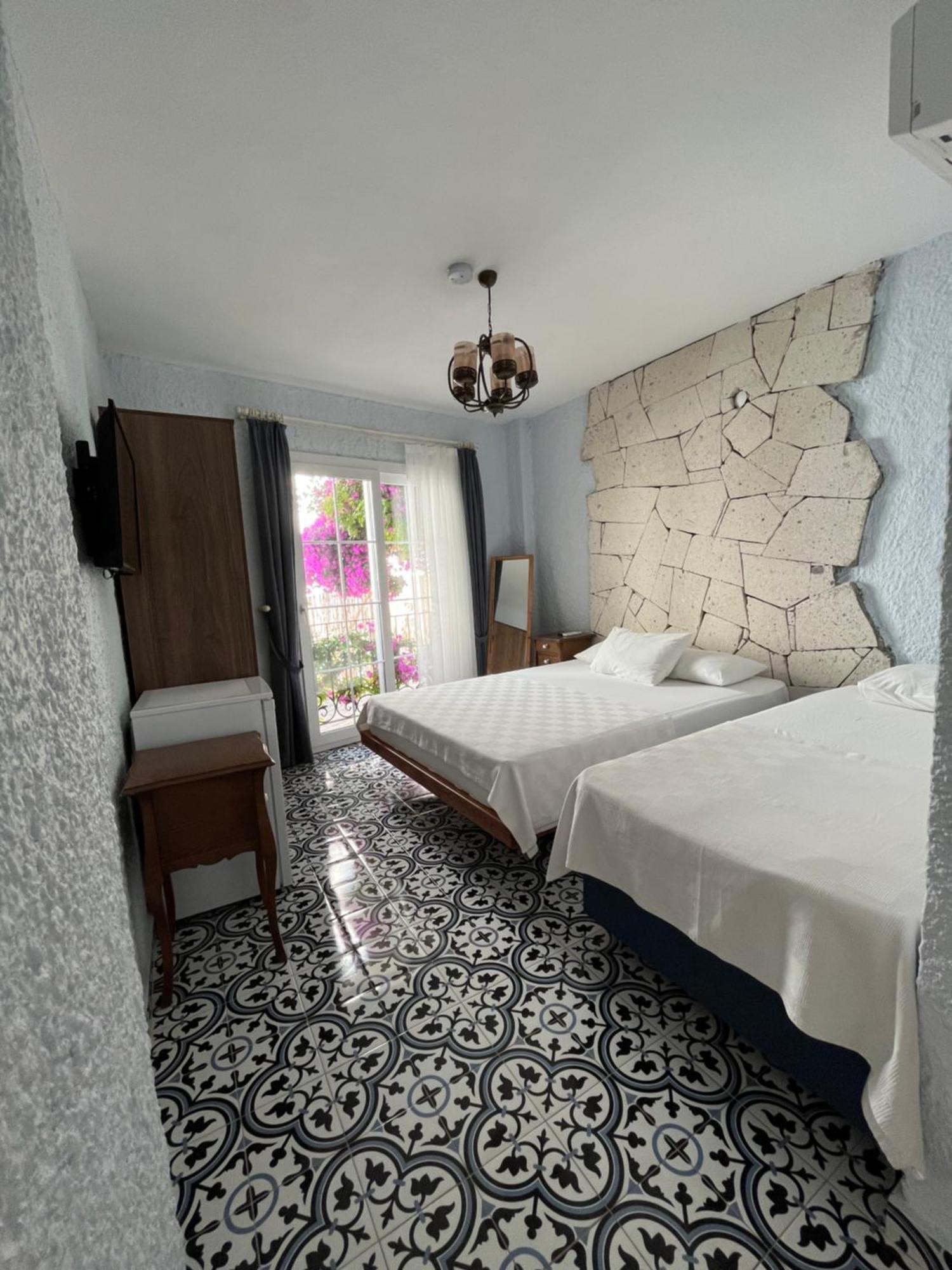Villa Veria Çeşme Exteriör bild